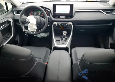 2025 Toyota Rav4 Xle Premium z USA, uszkodzony, nr VIN 2T3C1RFV6SW422418